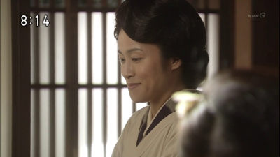 drama,série,japon,nhk,carnation,asadora,automne 2011,hiver 2012,ono machiko,kobayashi kaoru,aso yumi,shoji terue,kuriyama chiaki,hamada mari,tamaru maki,suga takamasa,onoue hiroyuki,komoto masahiro,kondo masaomi,kunimura jun,suruga taro,ayano go,niiyama chiharu,kawasaki asami,yasuda misako,sato naoki,shiina ringo