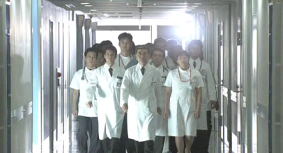 drama,série,japon,shiroi kyoto,automne 2003,hiver 2004,adaptation roman,yamasaki toyoko,fuji tv,karasawa toshiaki,eguchi yosuke,ito hideaki,sasaki kuranosuke,ibu masato,kuroki hitomi,yada akiko,ishizaka koji,takahata atsuko,wakamura mayumi,nishida toshiyuki,sawamura ikki,kamikawa takaya,oikawa mitsuhiro